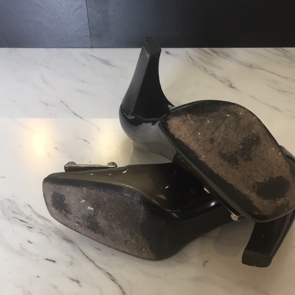 Prada pumps - Picture 6 of 11